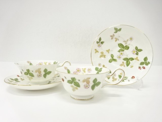 Pottery & Ceramics